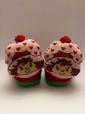 Strawberry Shortcake 3D Plush Head Slippers